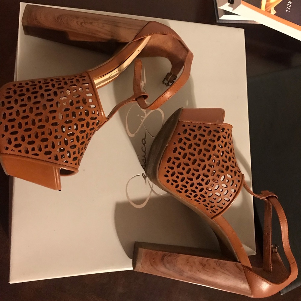 Platform sandal